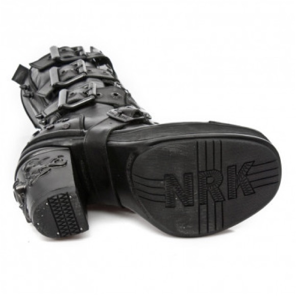 New rock black Italian leather Metallic studded boot - size 39 (US 8) worn once - Picture 6 of 16